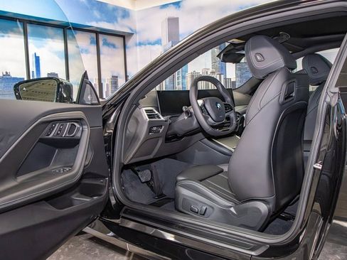 Used 2025 BMW 230i xDrive 230i xDrive w/ Convenience Package image 13