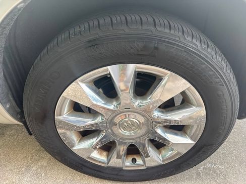 Used 2012 Buick Enclave Premium w/ Trailering Provision Package FWD image 15