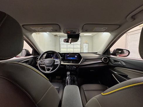 Used 2024 Chevrolet Trax ACTIV w/ Driver Confidence Package FWD image 18