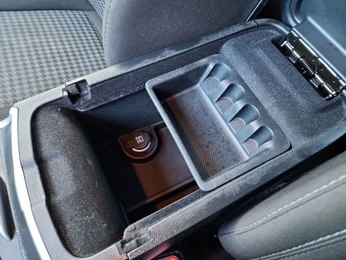 Used 2023 Dodge Charger GT image 32