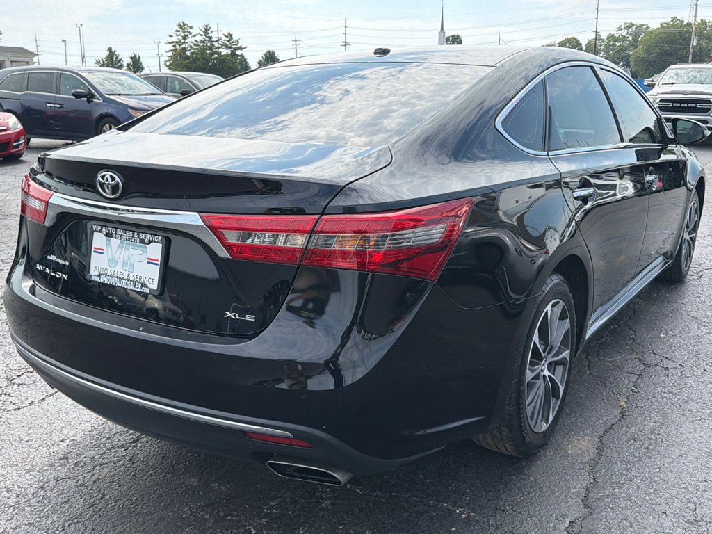 Used 2017 Toyota Avalon XLE Premium w/ All Weather Liner Package FWD image 7