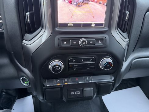 Used 2025 Chevrolet Silverado 1500 W/T w/ WT Value Package image 22