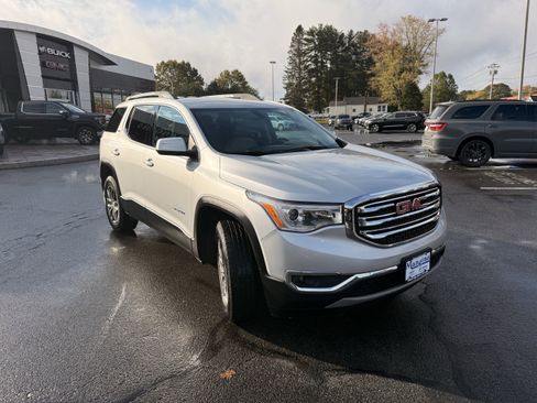 Used 2019 GMC Acadia SLT image 7