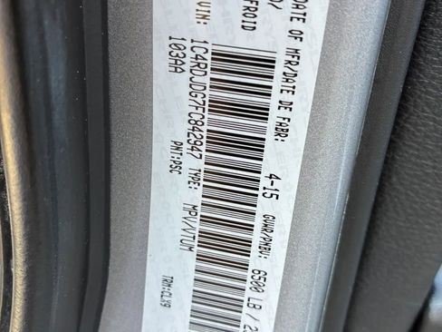 Used 2015 Dodge Durango Limited image 29