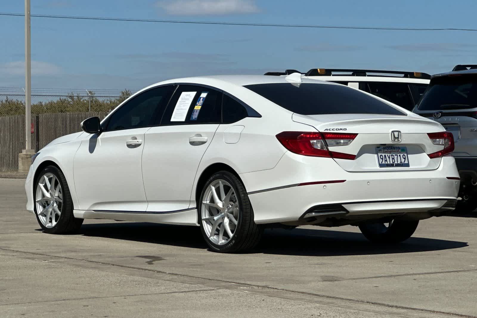 Used 2022 Honda Accord EX-L image 5