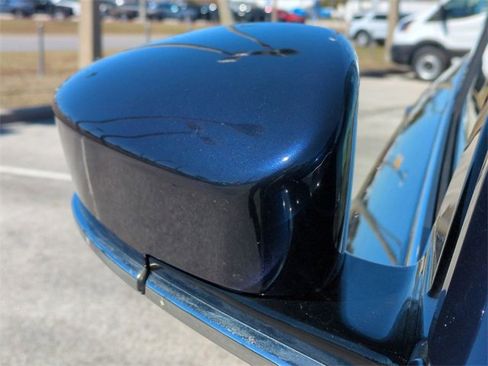 Used 2022 Acura MDX SH-AWD w/ Technology Package image 12