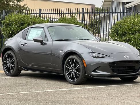 New 2026 MAZDA MX-5 Miata RF Grand Touring w/ Appearance Package RWD image 9