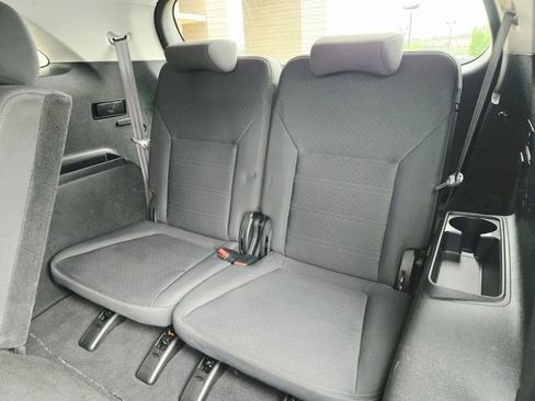 Used 2019 Kia Sorento FWD V6 image 17