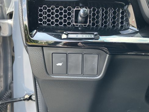 Used 2026 Honda CR-V EX-L image 19