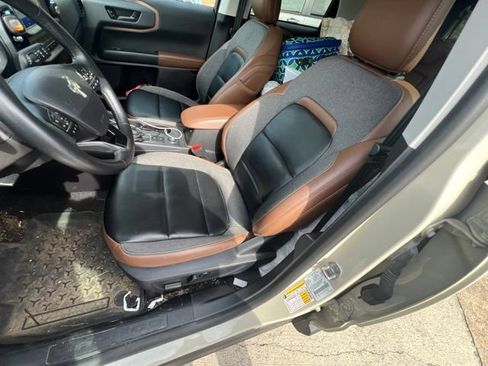 Used 2024 Ford Bronco Sport Outer Banks w/ Tech Package AWD/4WD image 27