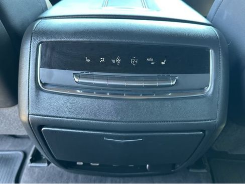 Certified 2024 Cadillac Escalade Premium Luxury w/ Performance Package AWD/4WD image 7