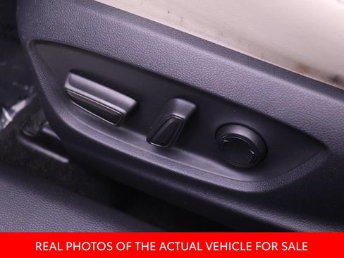 Certified 2020 Toyota Corolla XLE FWD image 16