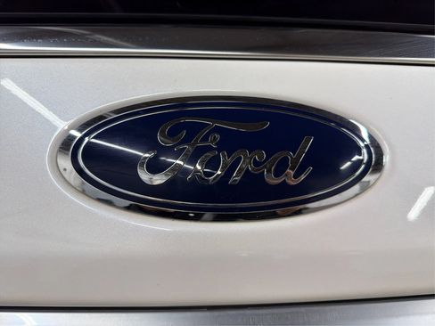 Used 2019 Ford Expedition Max Platinum AWD/4WD image 46