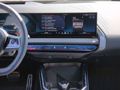 Used 2025 BMW X3 M50 w/ Premium Package image 29