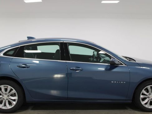 Used 2024 Chevrolet Malibu LT image 11