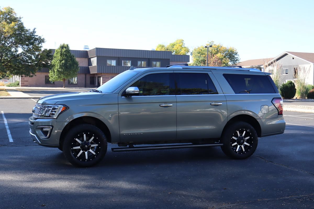 Used 2019 Ford Expedition Max Platinum AWD/4WD image 10