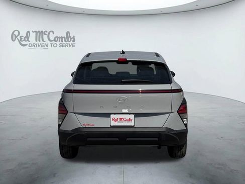 New 2026 Hyundai Kona SE FWD image 4