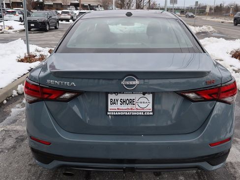 Certified 2025 Nissan Sentra SR w/ SR Premium Package image 6