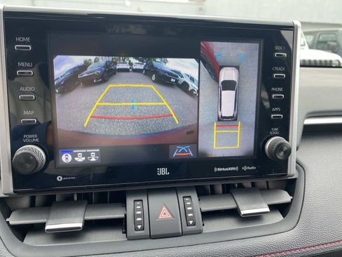 Used 2022 Toyota RAV4 XSE w/ Premium Package image 16