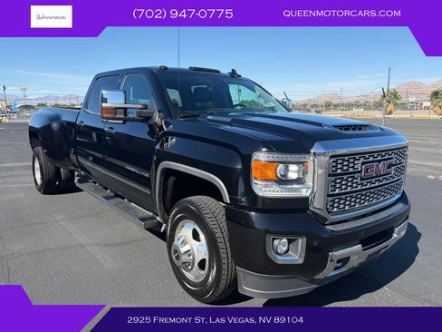 Used 2019 GMC Sierra 3500 Denali w/ Duramax Plus Package AWD/4WD image 1