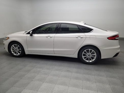Used 2020 Ford Fusion SE FWD image 3