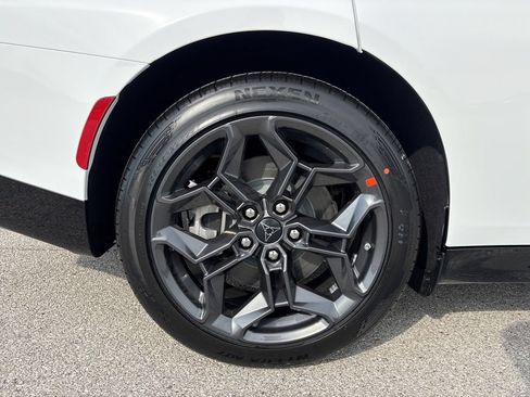 New 2026 Dodge Charger R/T w/ Driver Convenience Group AWD/4WD image 12