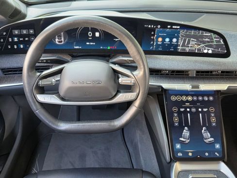 Used 2024 Lucid Air Touring AWD/4WD image 15