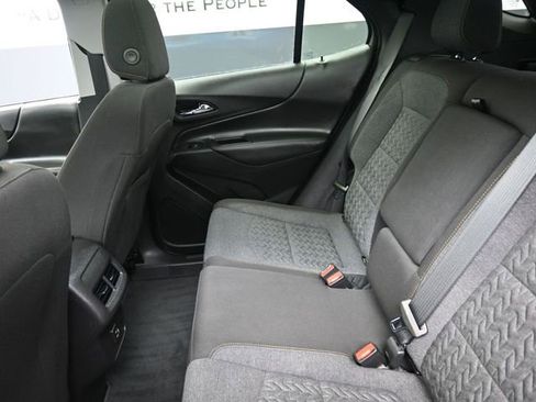Used 2024 Chevrolet Equinox LT image 22