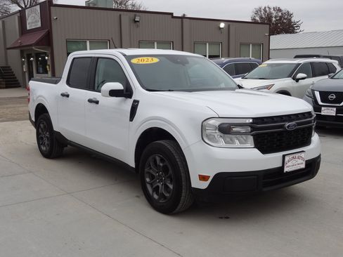Used 2023 Ford Maverick XLT w/ XLT Luxury Package image 3