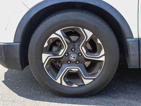 Used 2018 Honda CR-V Touring image 9