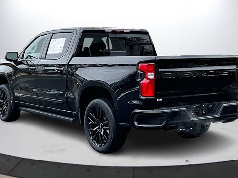 Used 2025 Chevrolet Silverado 1500 High Country w/ Midnight Edition image 7