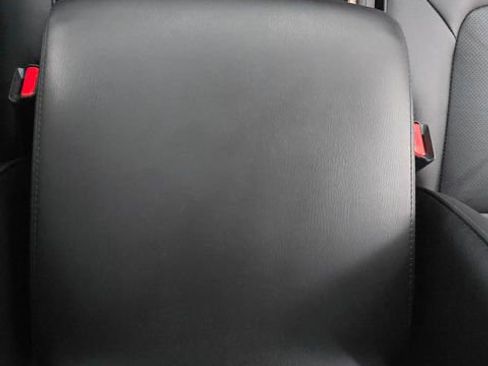 Used 2024 Nissan Armada SL image 35