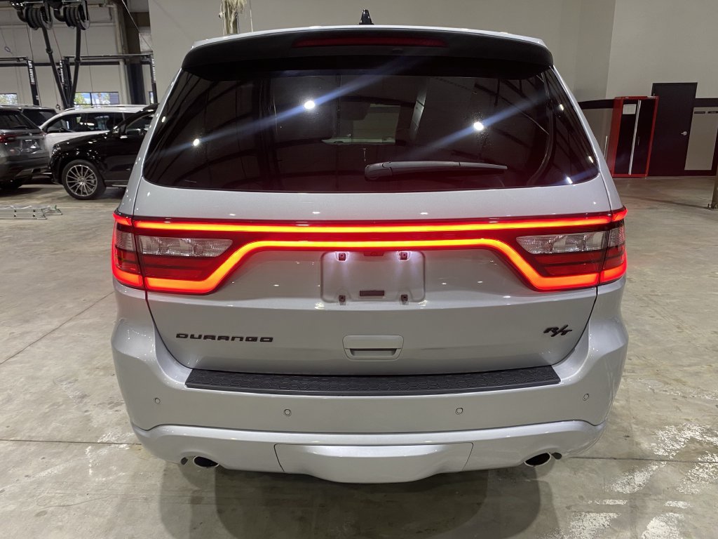 Used 2023 Dodge Durango R/T RWD image 16