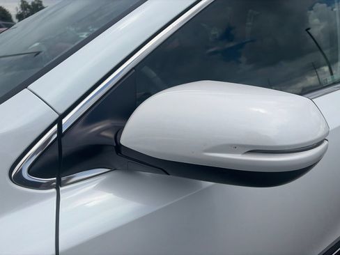 Used 2022 Honda CR-V Touring image 13