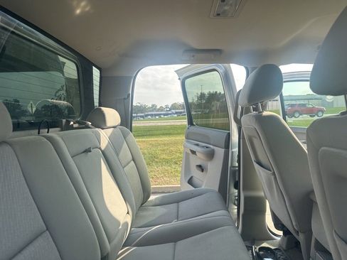 Used 2014 GMC Sierra 2500 SLE w/ SLE Preferred Package image 26