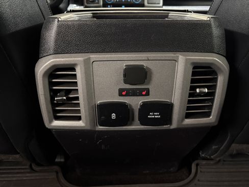 Certified 2017 Ford F150 Raptor w/ Equipment Group 802A Luxury image 24