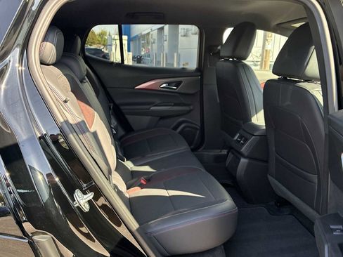 Certified 2024 Chevrolet Equinox EV RS image 27