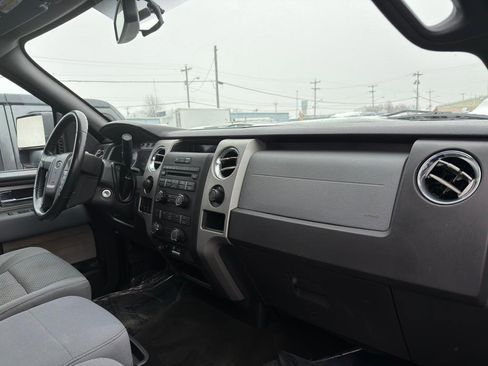 Used 2011 Ford F150 XLT w/ XTR Pkg image 38