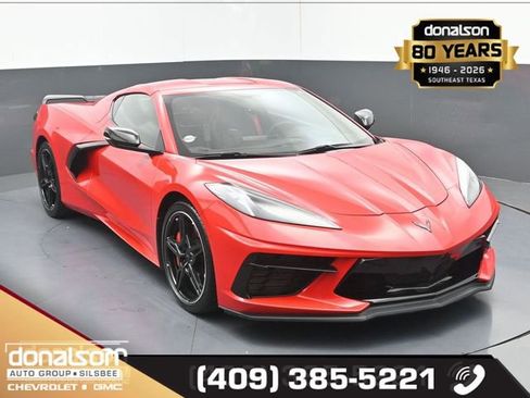 Used 2020 Chevrolet Corvette Stingray Premium Cpe w/ 3LT Preferred Equipment Group RWD image 3