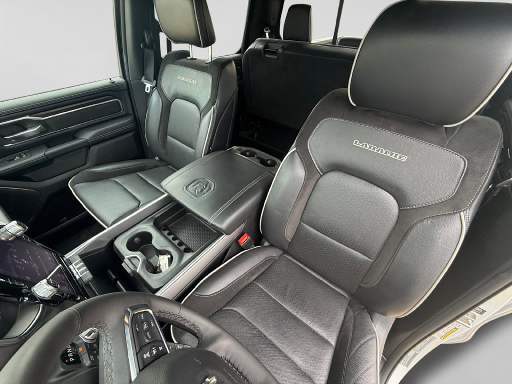 Used 2026 RAM 1500 Laramie AWD/4WD image 23