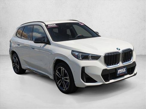 Used 2024 BMW X1 M35i AWD/4WD image 3