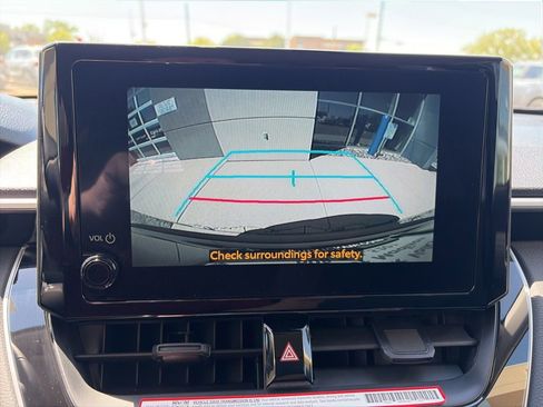 Used 2026 Toyota Corolla Cross LE FWD image 19