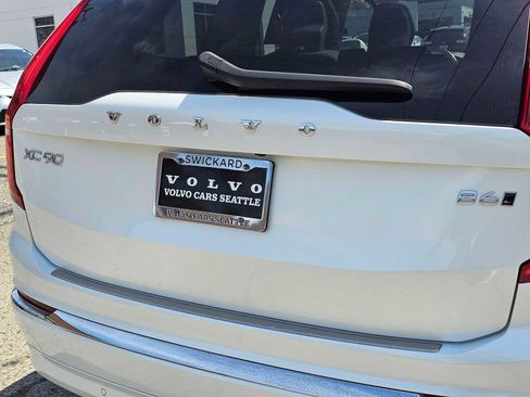 Certified 2023 Volvo XC90 B6 Plus w/ Protection Package Premier AWD/4WD image 15