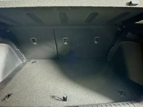 Certified 2026 Hyundai Venue SEL FWD image 30