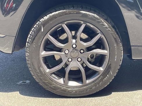 Used 2020 Jeep Grand Cherokee High Altitude RWD image 7