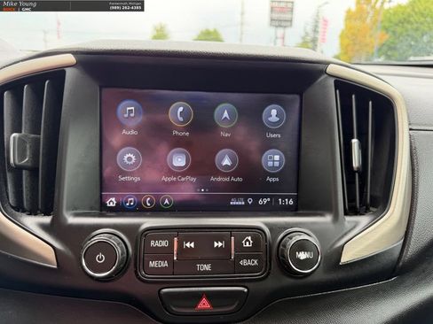 Used 2018 GMC Terrain Denali w/ Advanced Safety Package AWD/4WD image 25