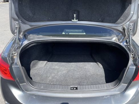 Used 2017 INFINITI Q50 3.0t Premium w/ 3.0T Premium Plus Package RWD image 8