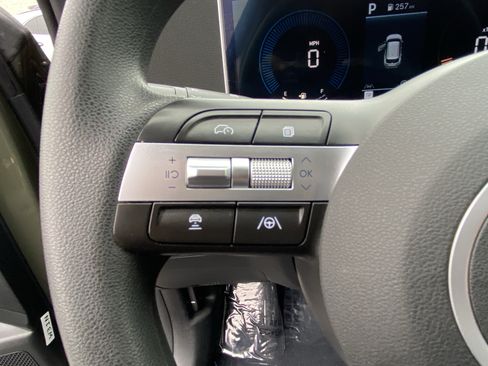 Used 2025 Hyundai Tucson SEL FWD image 25