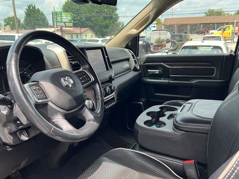 Used 2020 RAM 2500 Laramie AWD/4WD image 11