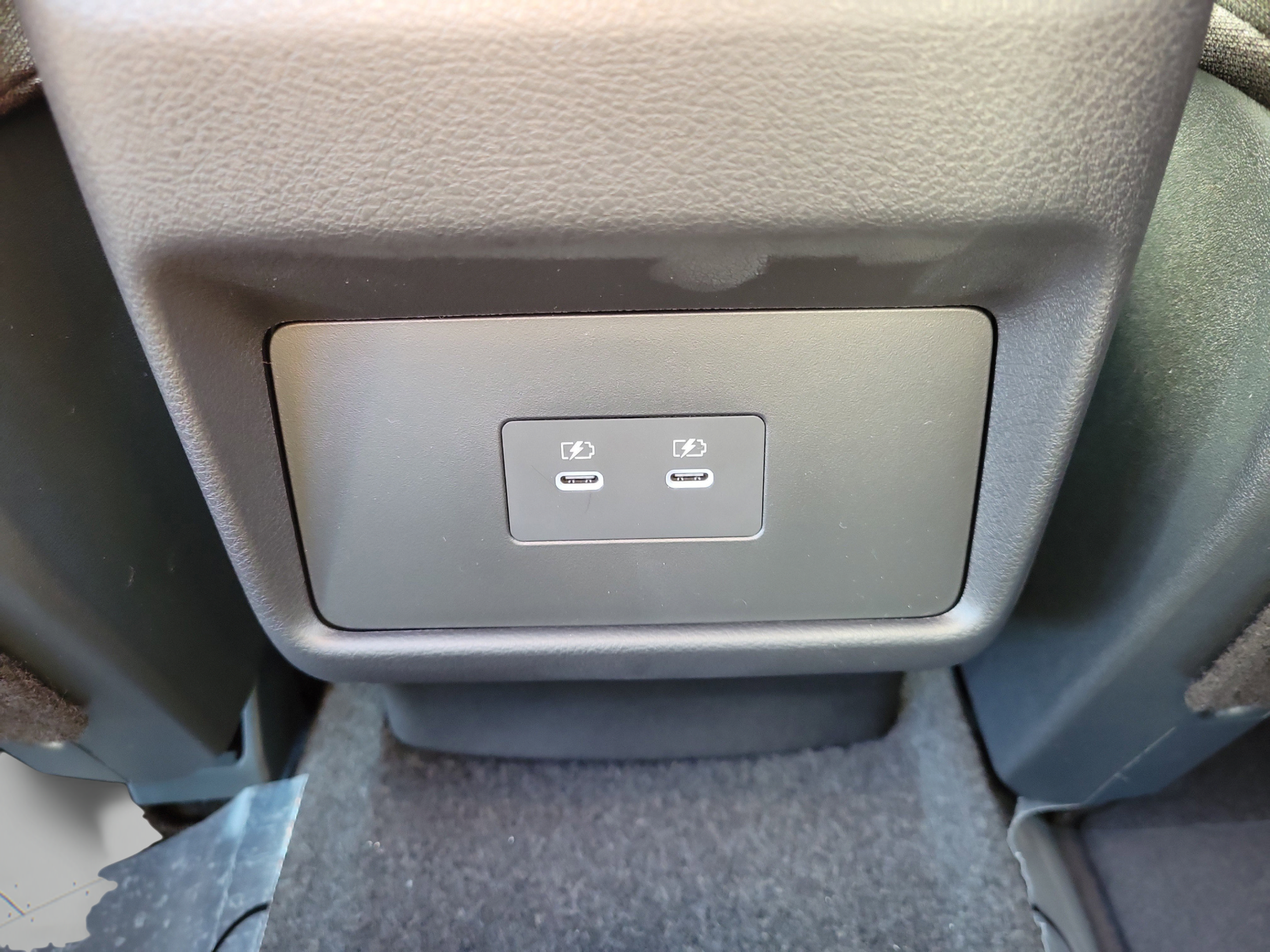 Certified 2026 Nissan Rogue SV w/ Cold Weather Package FWD image 35